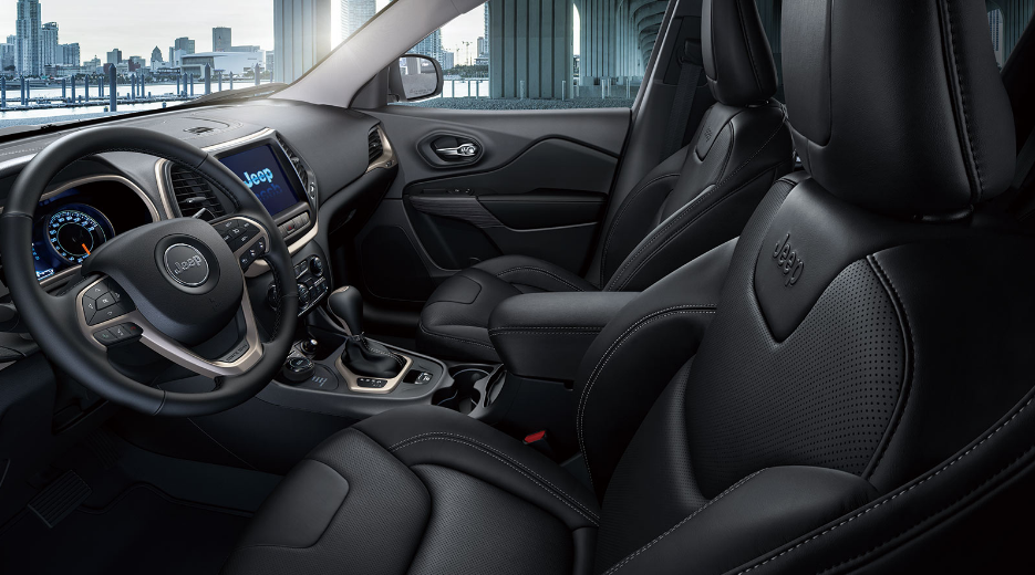 2017全新Jeep自由光 優(yōu)越上市；與它一起看世界-鋒巢網(wǎng)