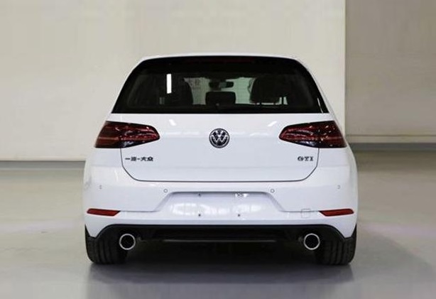 小鋼炮強(qiáng)力回歸 國產(chǎn)大眾高爾夫GTI年前上市-鋒巢網(wǎng)