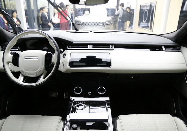 自改自家弊端,家族新成員 路虎攬勝星脈預(yù)計8月上市-鋒巢網(wǎng)