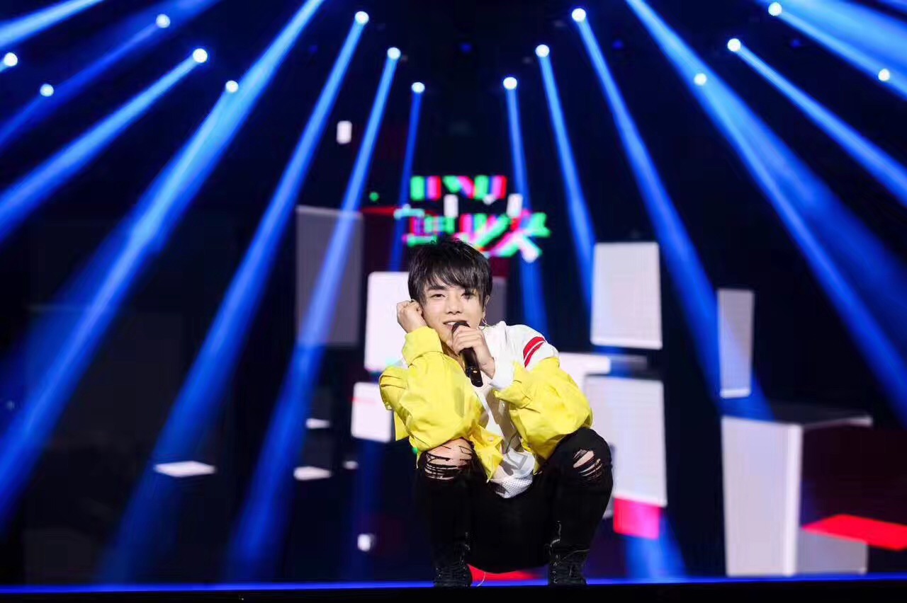 映客櫻花女神盛典：劉嘉玲李宇春傾情助陣 揭曉主播女神-鋒巢網