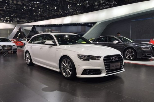 旅行版奧迪A6 Avant于2017深港澳車展 國內(nèi)首發(fā)-鋒巢網(wǎng)