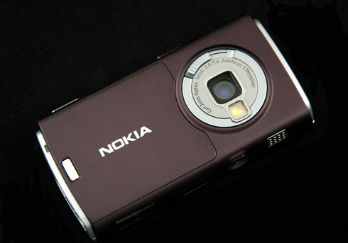 老粉絲們的召喚成真：諾基亞將與蔡司攜手開(kāi)發(fā)AR攝像頭-鋒巢網(wǎng)