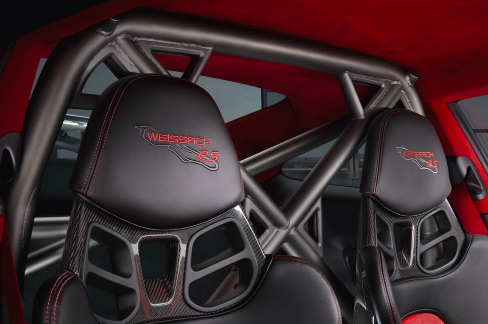 限量1000臺(tái)的超跑新作：保時(shí)捷2018全新911 GT2 RS登陸-鋒巢網(wǎng)