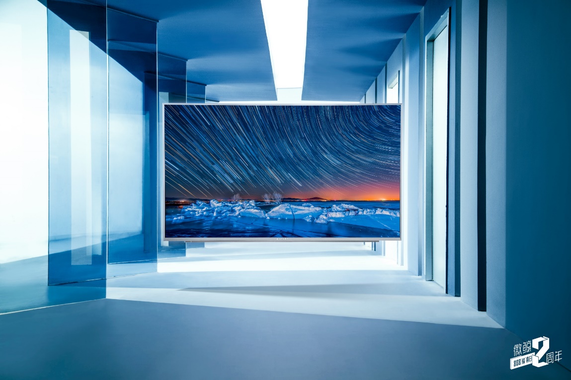 史上最時尚科技片 疑似微鯨2周年玩票大的？-鋒巢網(wǎng)