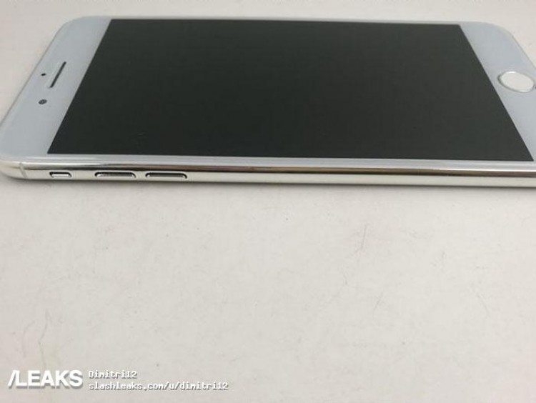 疑似iPhone 7s Plus模型機(jī)曝光:采用玻璃后殼或?qū)⒅С譄o(wú)線充電-鋒巢網(wǎng)