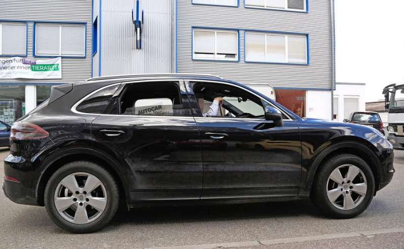 第三代保時捷卡宴月底全球首發(fā):可惜高端貨沒遇見對的人-鋒巢網(wǎng)