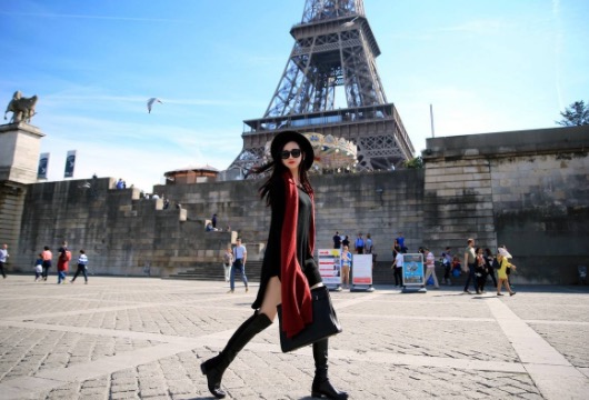 網(wǎng)紅經(jīng)濟(jì)還能紅多久？或許還有100天-鋒巢網(wǎng)