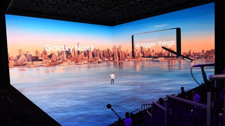 三星造出了一臺幾乎沒缺點(diǎn)的手機(jī) 但在中國它依然前景堪憂-鋒巢網(wǎng)