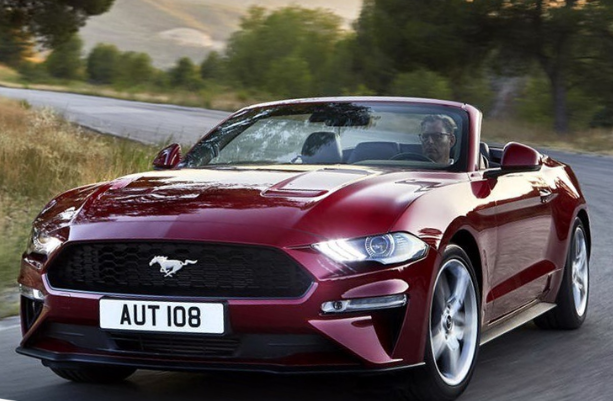 沉默已久后的爆發(fā)：福特敞篷野馬強勢回歸！按捺不住的想野之心！-鋒巢網(wǎng)