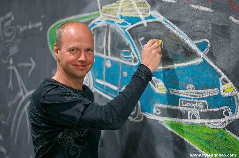 無人駕駛汽車還面臨兩大挑戰(zhàn):數(shù)據(jù)收集+安全漏洞-鋒巢網(wǎng)