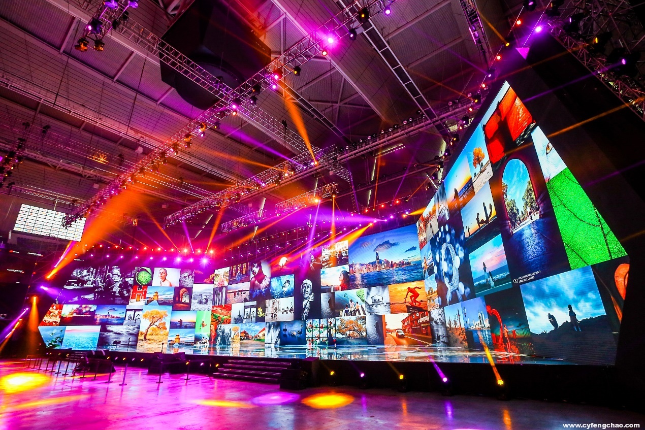 HUAWEI Mate 10系列手機(jī)正式開售，3899元起-鋒巢網(wǎng)