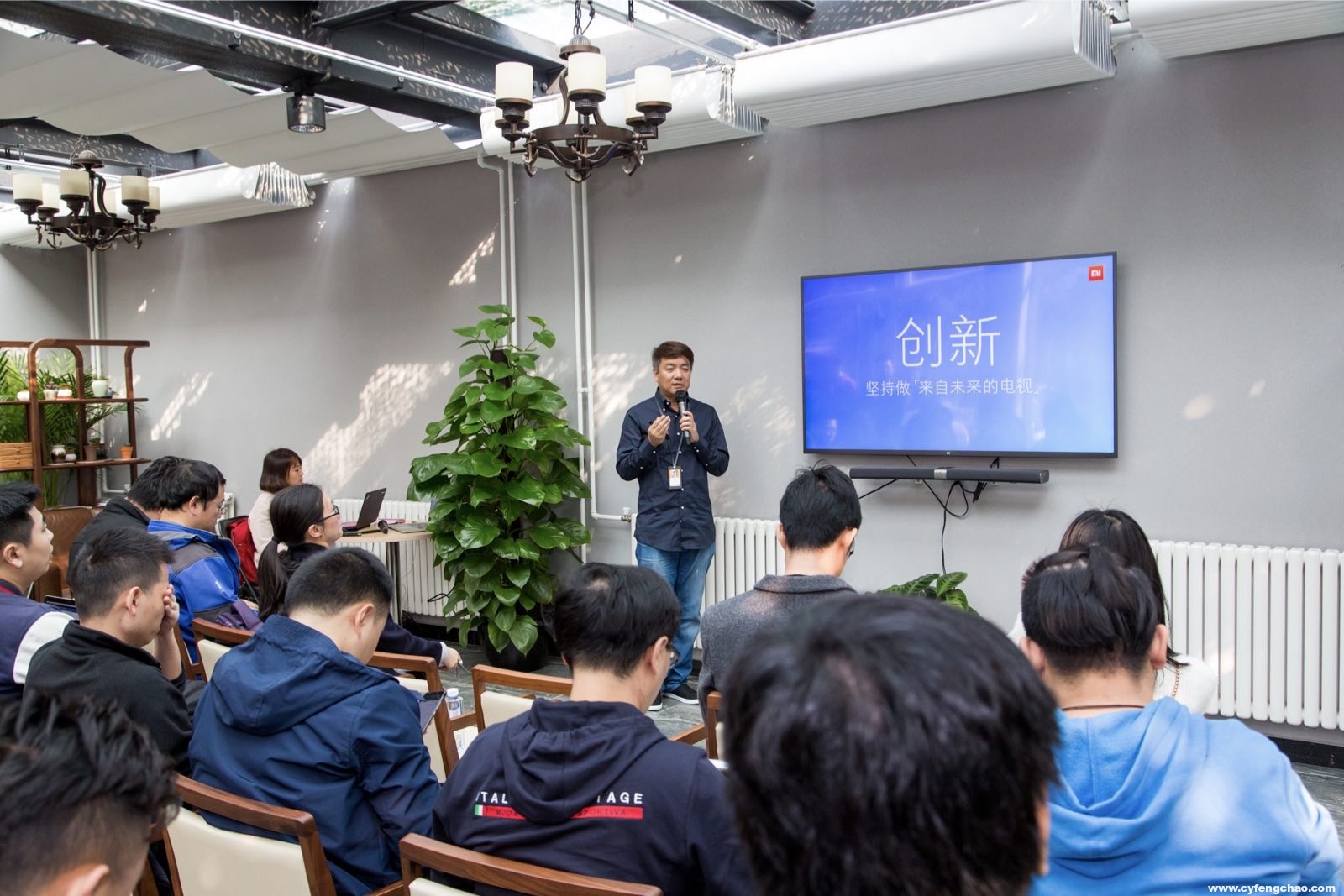 厚道人心的是品質(zhì) 小米電視開啟百元機(jī)時代的春天-鋒巢網(wǎng)