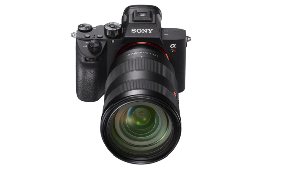 升級(jí)電池索尼發(fā)布新一代全畫幅相機(jī) A7R III-鋒巢網(wǎng)