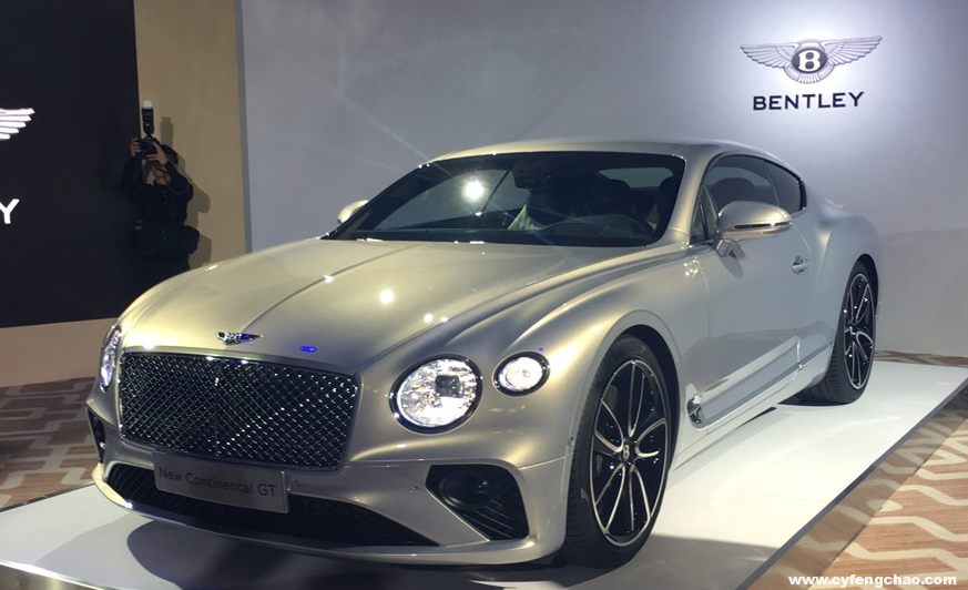 賓利歐陸新G：融入年輕化，豪華再升級-鋒巢網(wǎng)