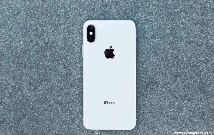 iPhone X被《TIME》評選為2017年度25項(xiàng)最佳發(fā)明之一-鋒巢網(wǎng)