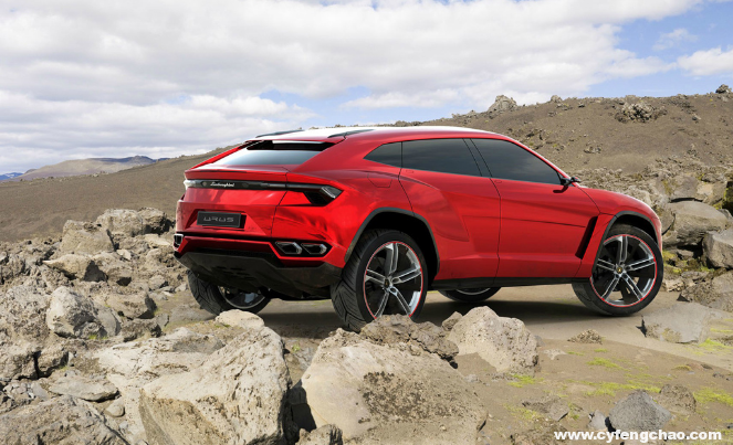 蘭博基尼“老黃?！比f年不倒，蓄勢待發(fā)推出“蠻力Urus”-鋒巢網(wǎng)