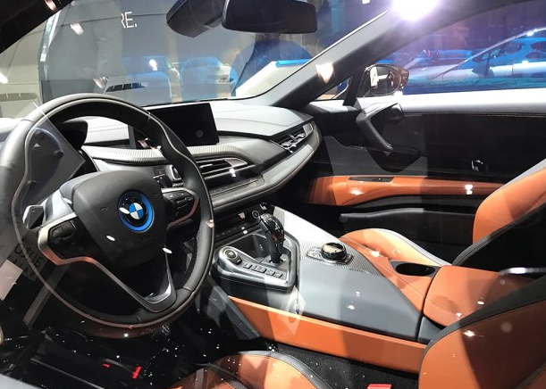 經(jīng)典的延續(xù)：新款寶馬i8 Coupe亮相北美車(chē)展-鋒巢網(wǎng)