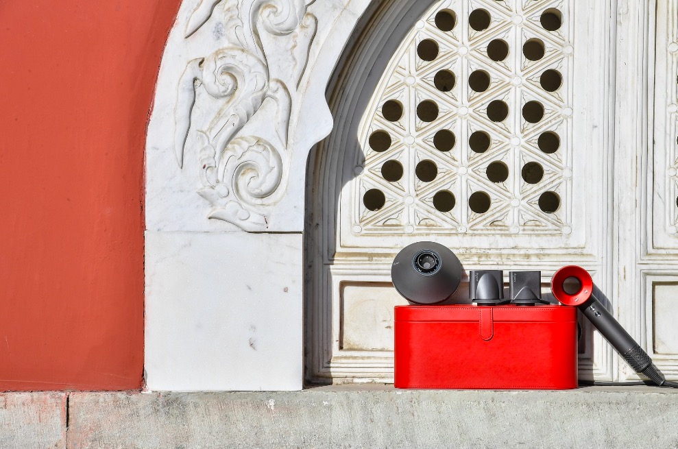 新年煥發(fā)新光彩：戴森 Dyson Supersonic?中國紅吹風(fēng)機(jī)健康新造型-鋒巢網(wǎng)