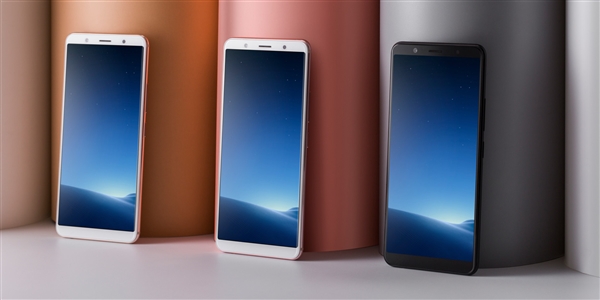 vivo X20 Plus UD規(guī)格曝光：首款屏下指紋量產(chǎn)機(jī)型能否打動(dòng)用戶？-鋒巢網(wǎng)