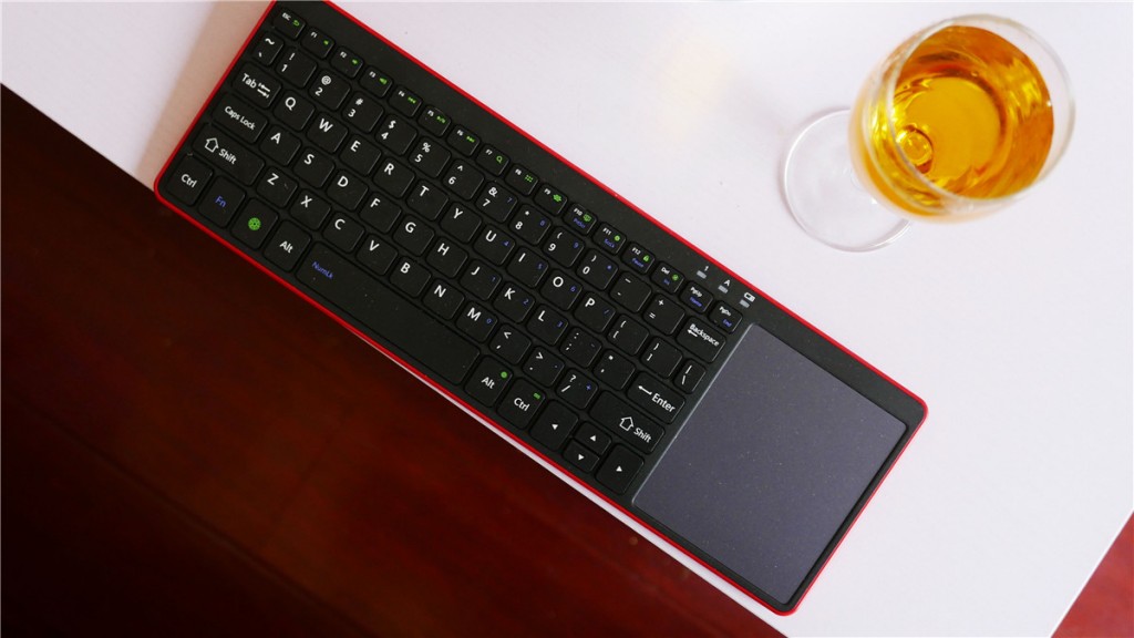 萬核客廳一體機體驗評測:不想做電腦的電視盒子不是好游戲機-鋒巢網(wǎng)