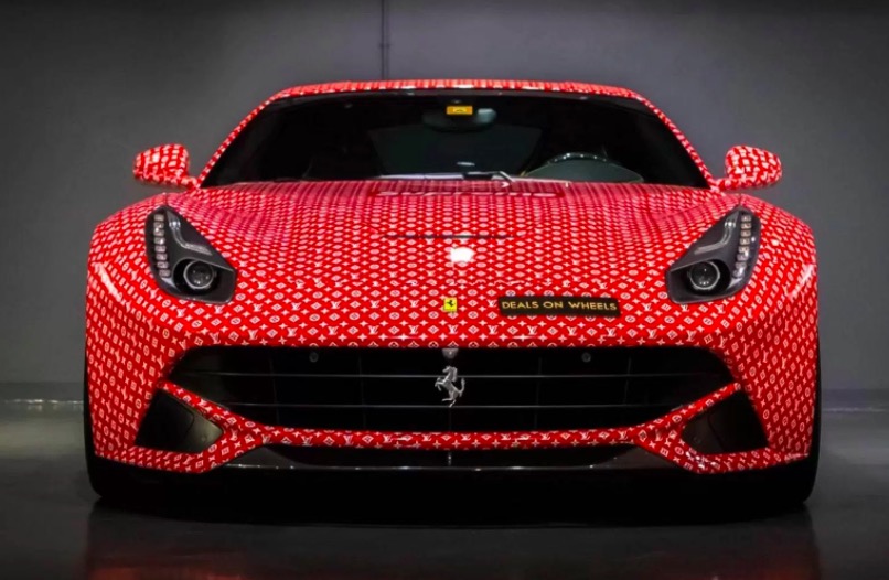 迪拜富二代出售法拉利 F12 Supreme x Louis Vuitton定制跑車(chē)-鋒巢網(wǎng)