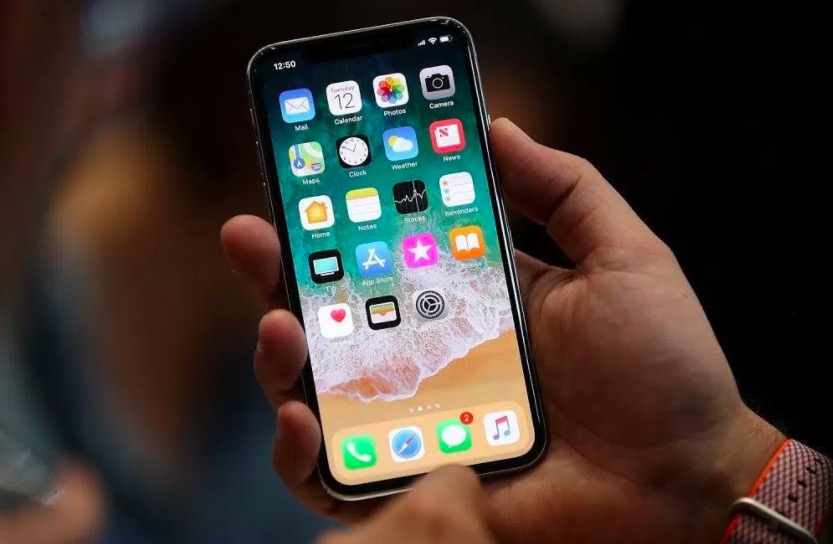 iPhone X表現(xiàn)疲軟？調(diào)研機(jī)構(gòu)數(shù)據(jù)稱它在美國(guó)賣瘋了-鋒巢網(wǎng)