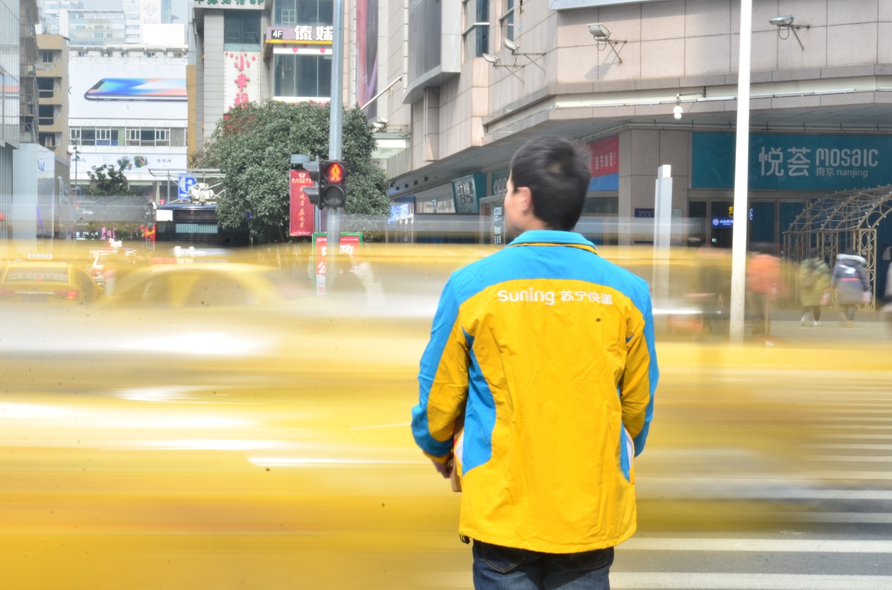 不僅要快更要準(zhǔn)！全國百萬人都“力挺”蘇寧物流這項(xiàng)服務(wù)-鋒巢網(wǎng)