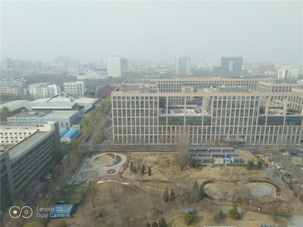 聯(lián)想S5體驗評測:均衡強勁的回歸之作-鋒巢網(wǎng)