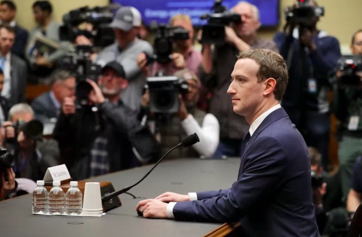 共和黨議員對(duì)馬克?扎克伯格“審查”的兩名博客作者進(jìn)行拷問(wèn)-鋒巢網(wǎng)