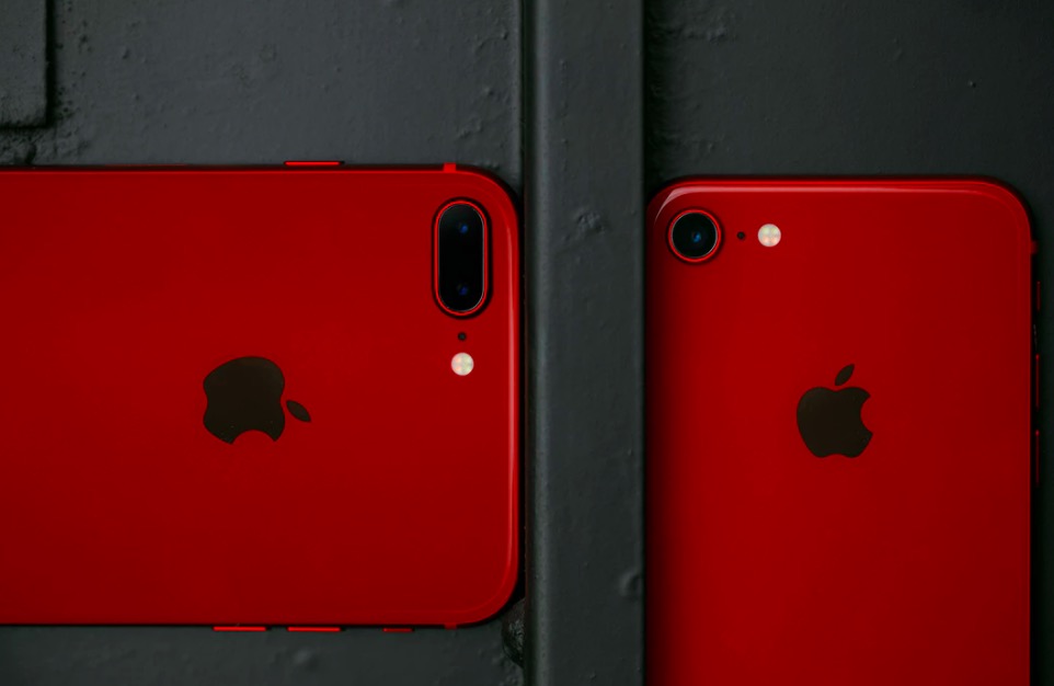 iPhone 8/iPhone 8 Plus紅色限量門店可以購買了-鋒巢網(wǎng)