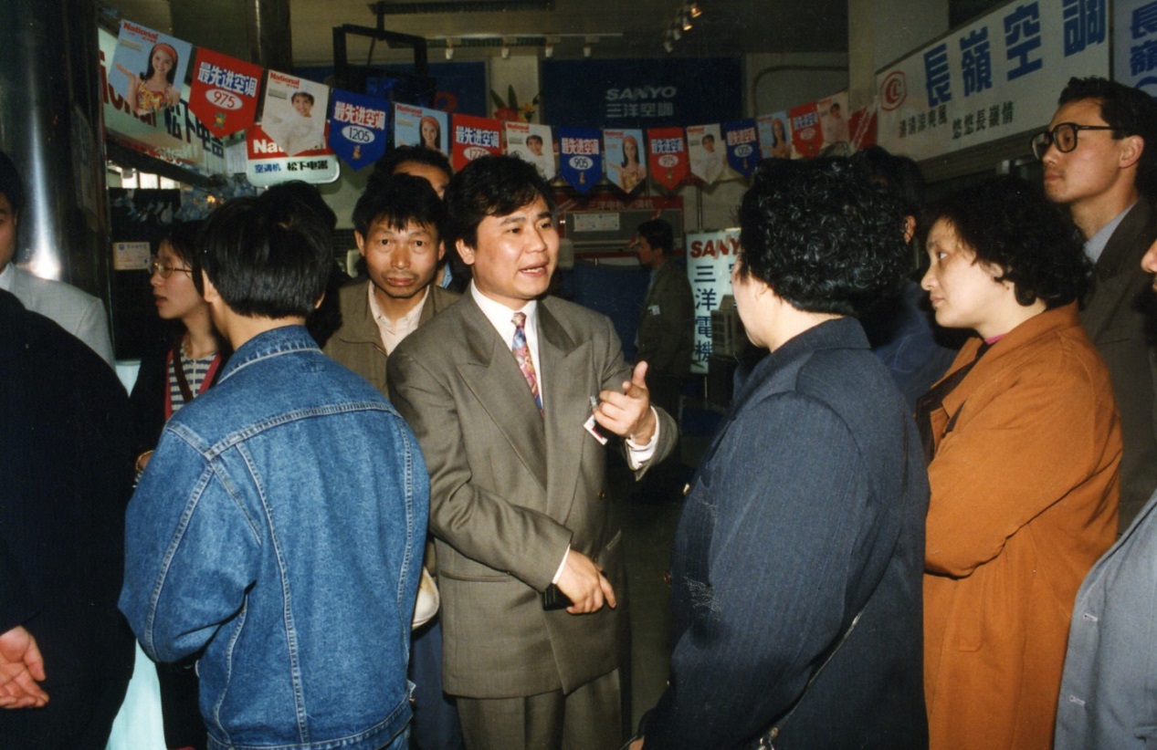 相隔28年，張近東為何為他寫下一封溫情書信？-鋒巢網(wǎng)