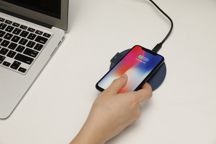 不足百元！智能健康品牌PICOOC有品發(fā)布手機(jī)無線充！-鋒巢網(wǎng)