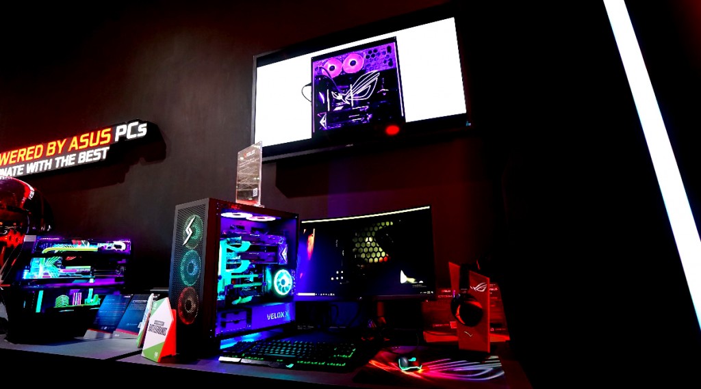 鋒巢網(wǎng)圖文直播| 帶你橫掃2018臺(tái)北電腦展-鋒巢網(wǎng)