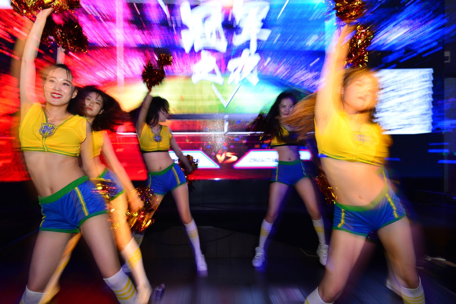 世界杯完美謝幕，TCL QLED電視“十力”見證冠軍誕生-鋒巢網(wǎng)