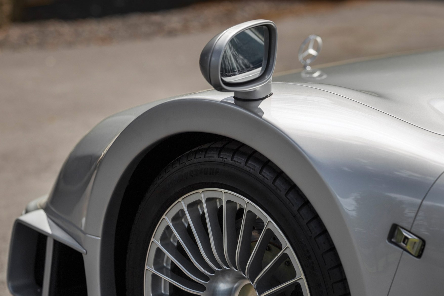 Mercedes-Benz AMG CLK GTR 拍賣 估價最高逾 3,500 萬人民幣！-鋒巢網(wǎng)