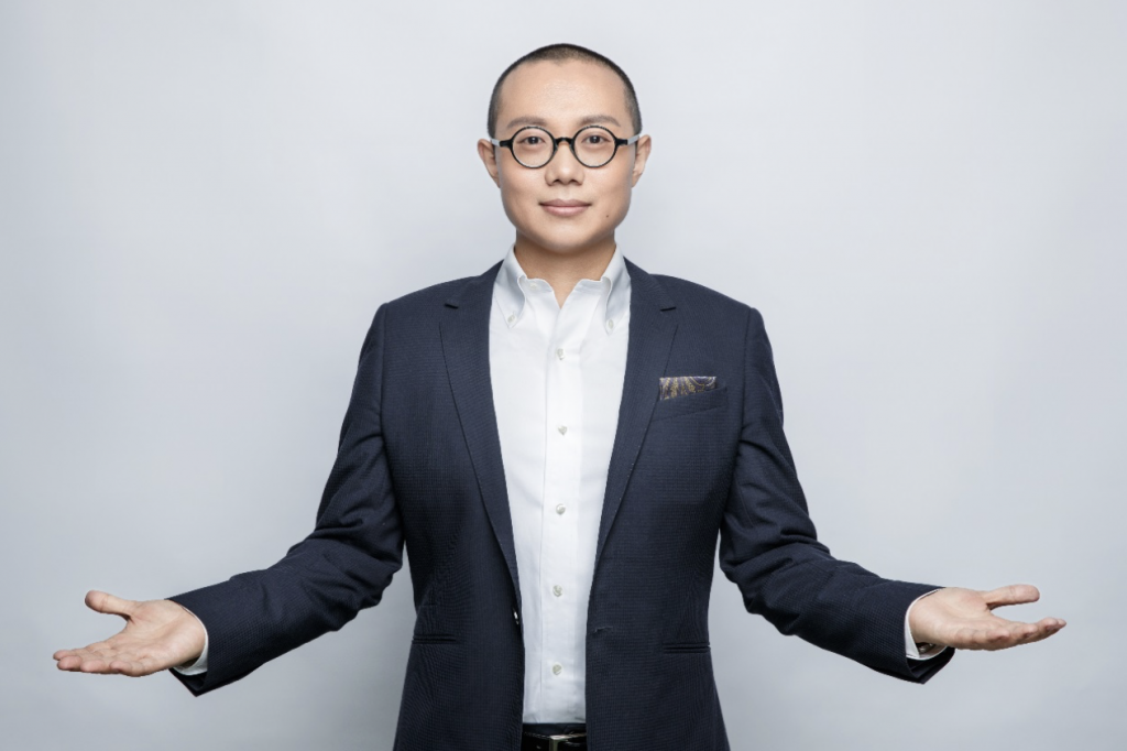 用設(shè)計美學對話品質(zhì)生活 青山周平見證松下&保時捷設(shè)計合作新品-鋒巢網(wǎng)