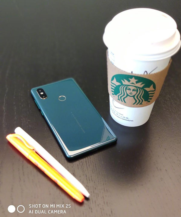 小米IPO抬高了雷軍的身價卻抬不高小米的低端-鋒巢網(wǎng)