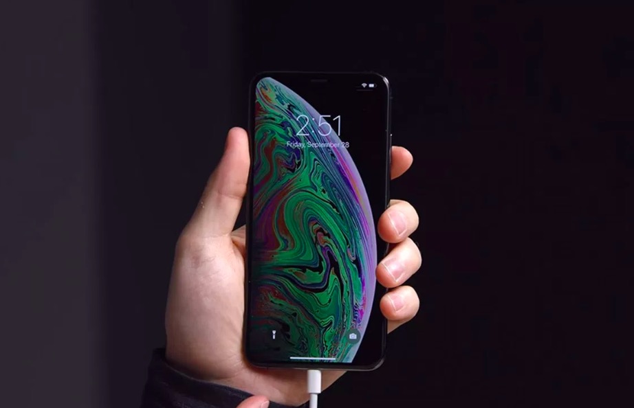 無(wú)法充電？iPhone XS再度出現(xiàn)BUG-鋒巢網(wǎng)