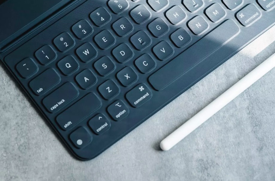 蘋果全新一代 iPad Pro 圖賞-鋒巢網(wǎng)