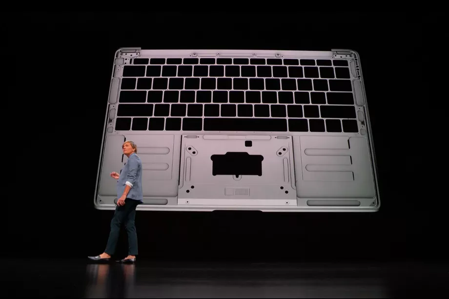 蘋果公司開發(fā)出一種不浪費的方法來更換新款MacBook Air的電池-鋒巢網(wǎng)