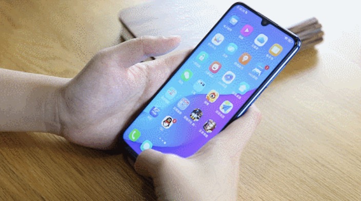 vivo Z3i 標(biāo)準(zhǔn)版性能實(shí)測(cè)：AI智能八核處理器加持，實(shí)力可圈可點(diǎn)-鋒巢網(wǎng)