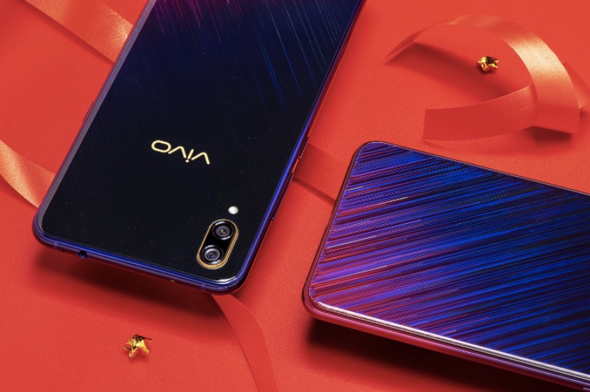 新年“煥”新機(jī)，X23幻彩版新配色亮相為新春添彩-鋒巢網(wǎng)