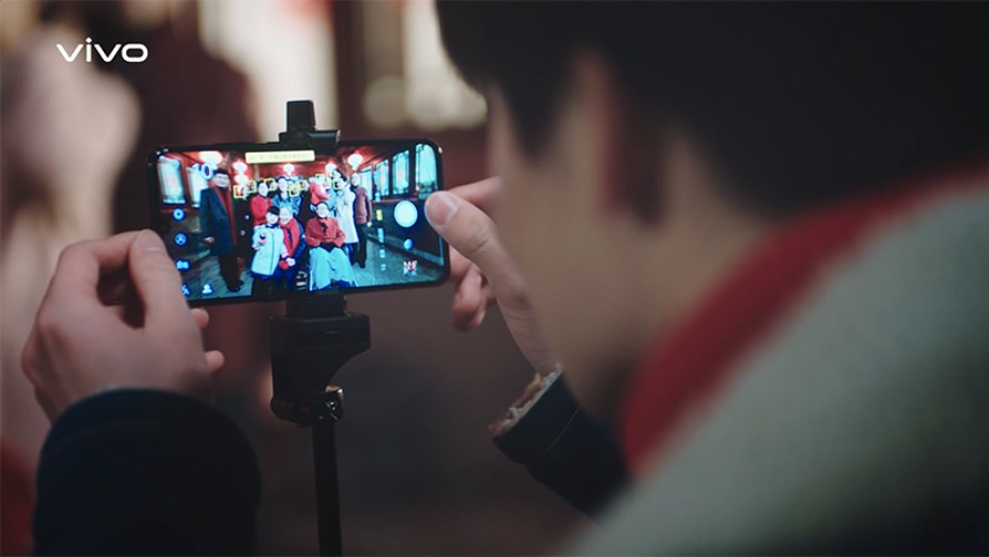 vivo新年微電影《新年新星愿，照亮全家福!》正式上線-鋒巢網(wǎng)