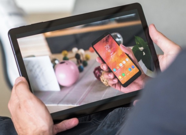 三星電子加速5G時(shí)代屏顯產(chǎn)業(yè)布局，打造全新品質(zhì)數(shù)字生活體驗(yàn)-鋒巢網(wǎng)