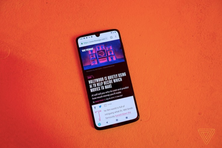 摩托羅拉的Moto Z4保持著Moto Mod的夢(mèng)想-鋒巢網(wǎng)