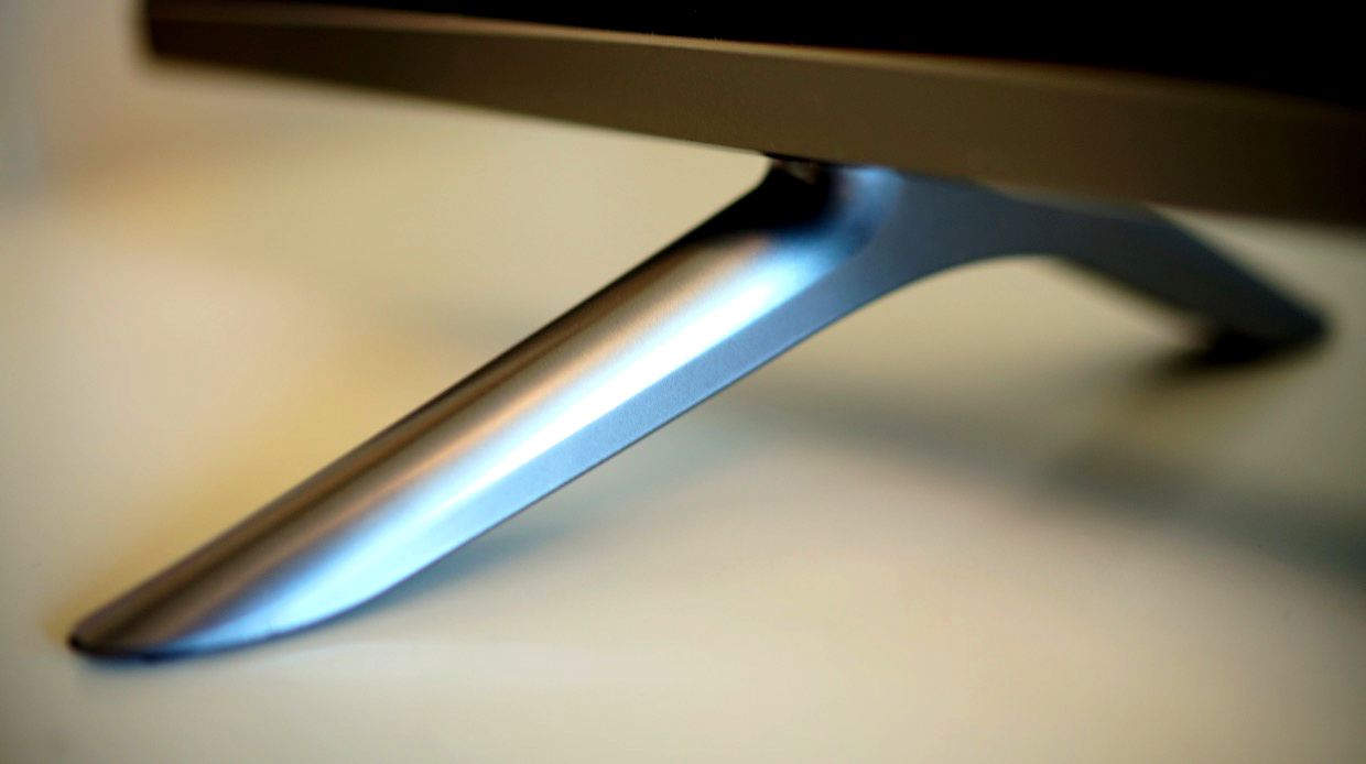 平穩(wěn)中前行: 小米全面屏電視E55A評測-鋒巢網