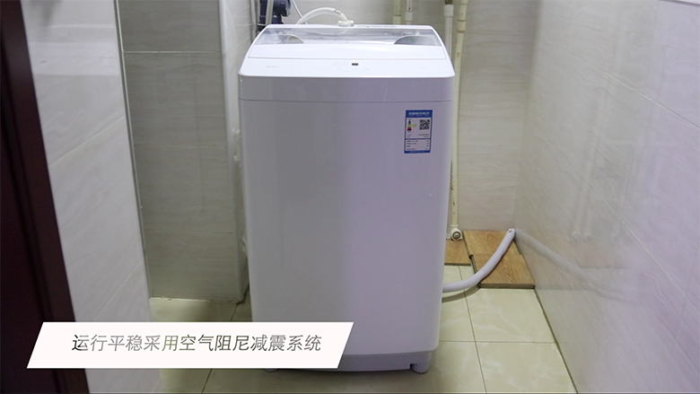 一次洗凈全家衣物 Redmi全自動(dòng)波輪洗衣機(jī)-鋒巢網(wǎng)