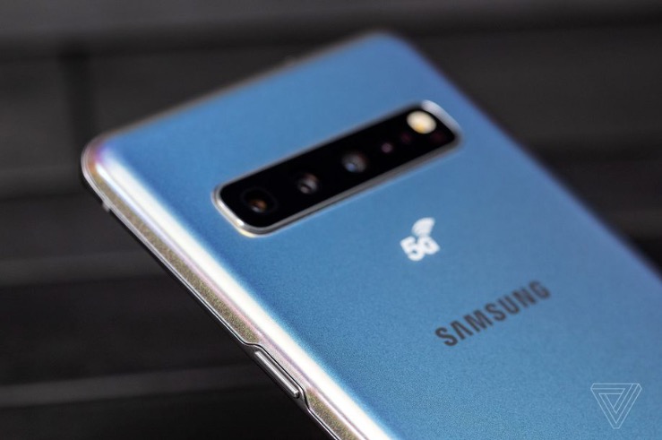 三星的Galaxy s105g手機(jī)將于6月17日登陸AT&T-鋒巢網(wǎng)