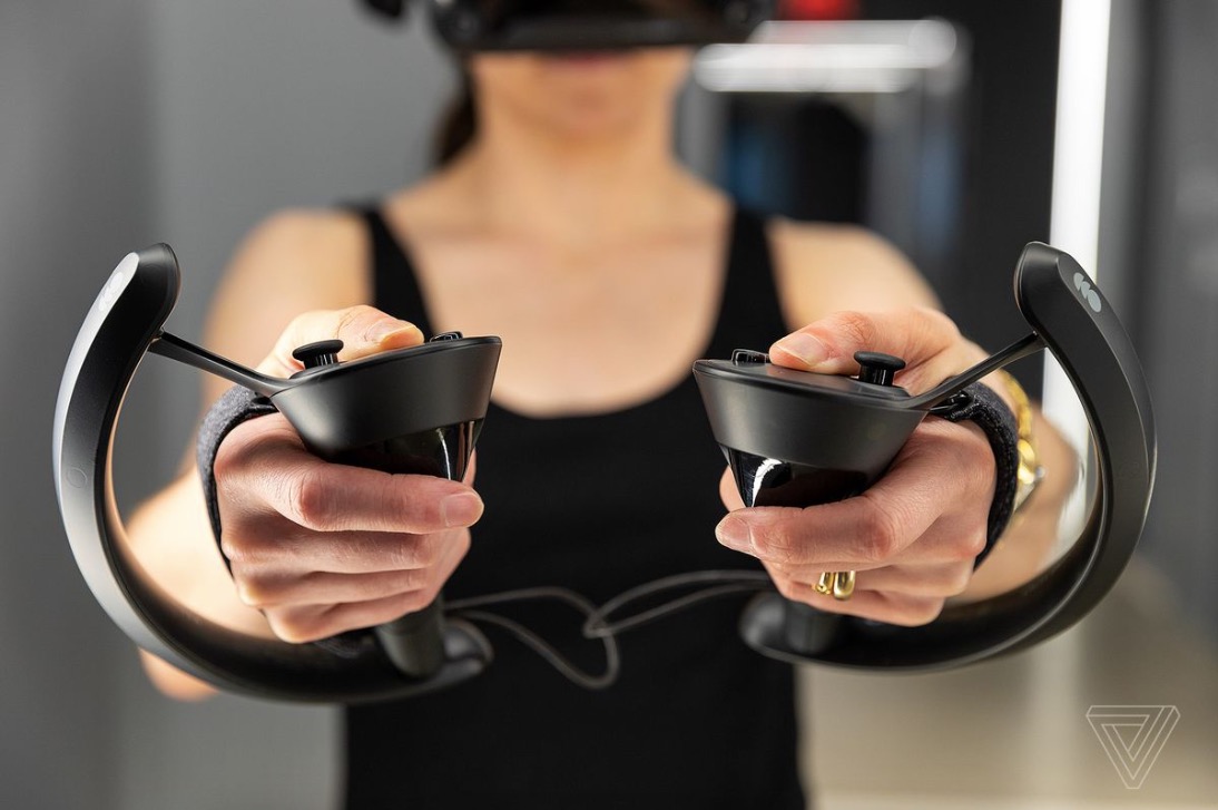 Valve 指數(shù)點評:高端價格的高性能VR-鋒巢網(wǎng)