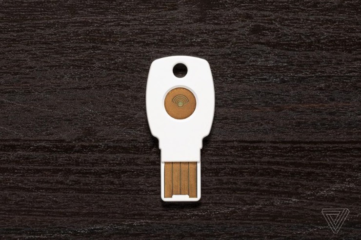 谷歌開始在加拿大、日本、英國和法國銷售其泰坦安全密鑰-鋒巢網(wǎng)